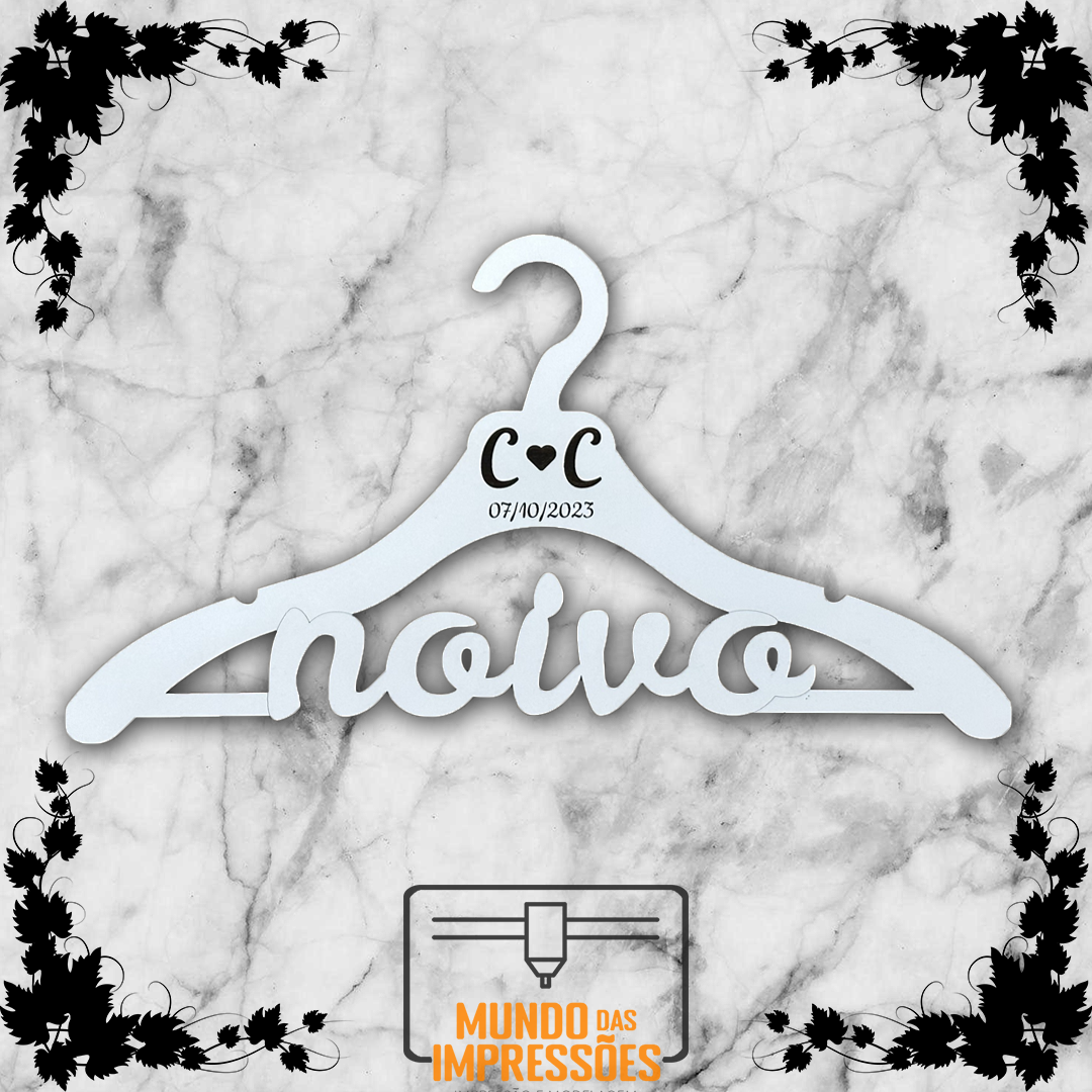 Cabide de Casamento Personalizado em Madeira - Noiva/Noivo Iniciais e Data - Mundo das Impressões
