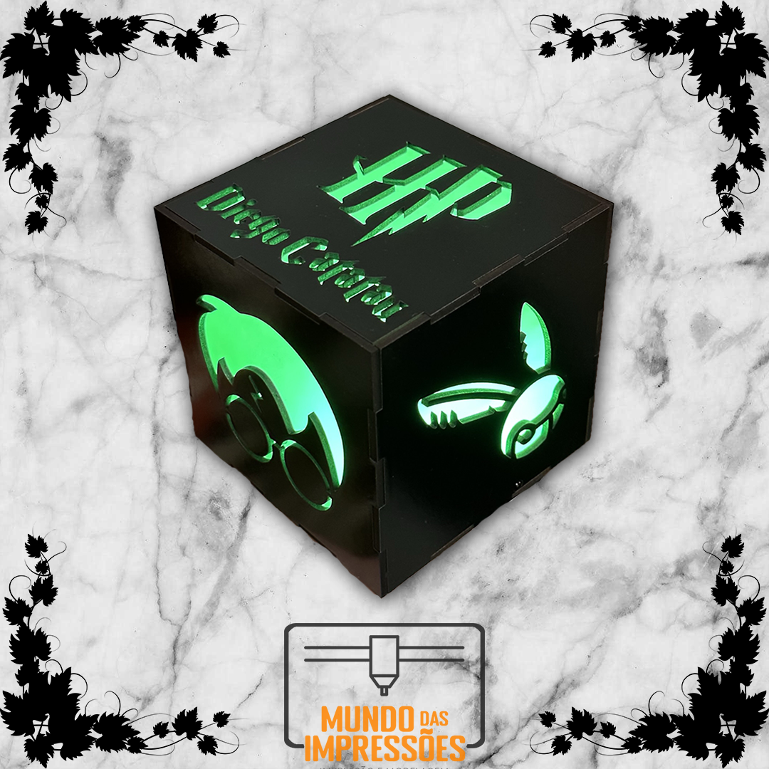 Cubo Personalizado Harry Potter em Madeira - LEDs e Nome - Mundo das Impressões