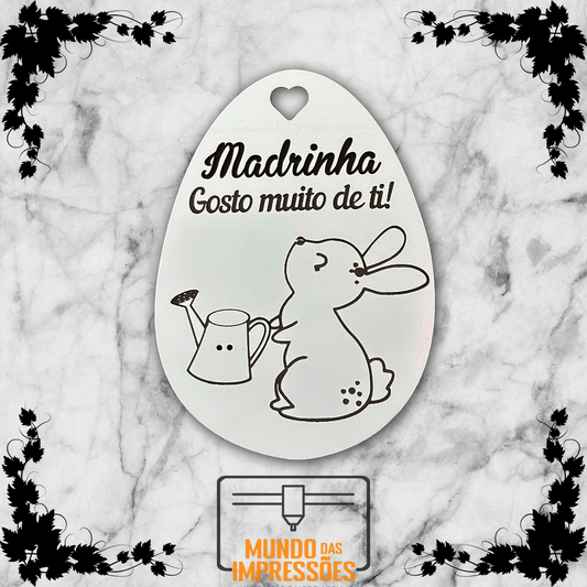 Lembrança para Madrinha/Padrinho Personalizada em Madeira - Ovo com Figura - Mundo das Impressões