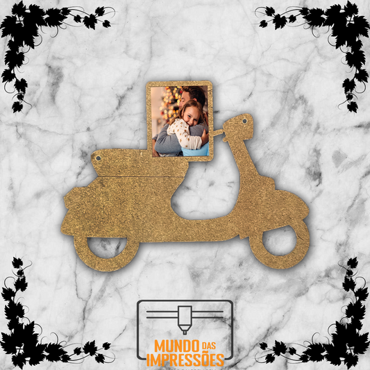 Placa de Decoração Personalizada em Madeira - Vespa e Fotografia - Mundo das Impressões